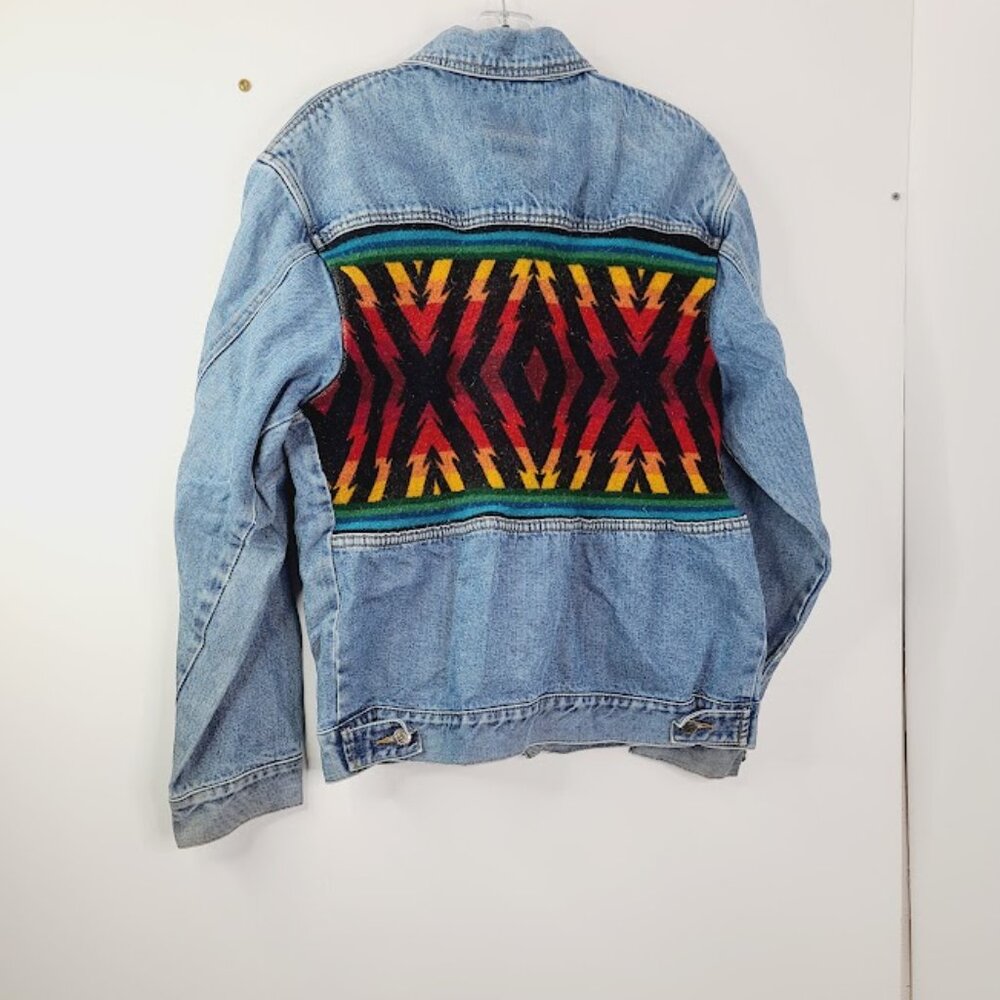 Pendleton Men's Blue Back Graphic Button-Front De… - image 3